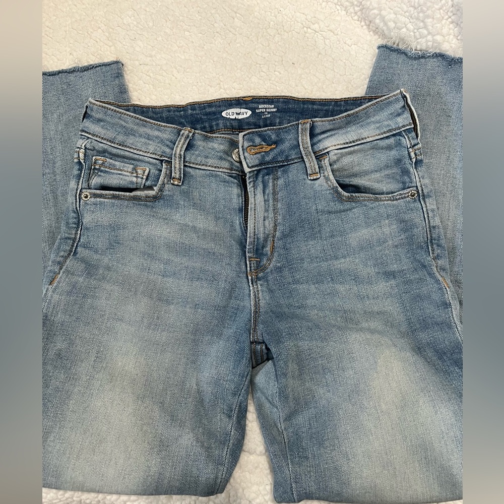Old Navy Size 2 Rockstar Super Skinny Jeans